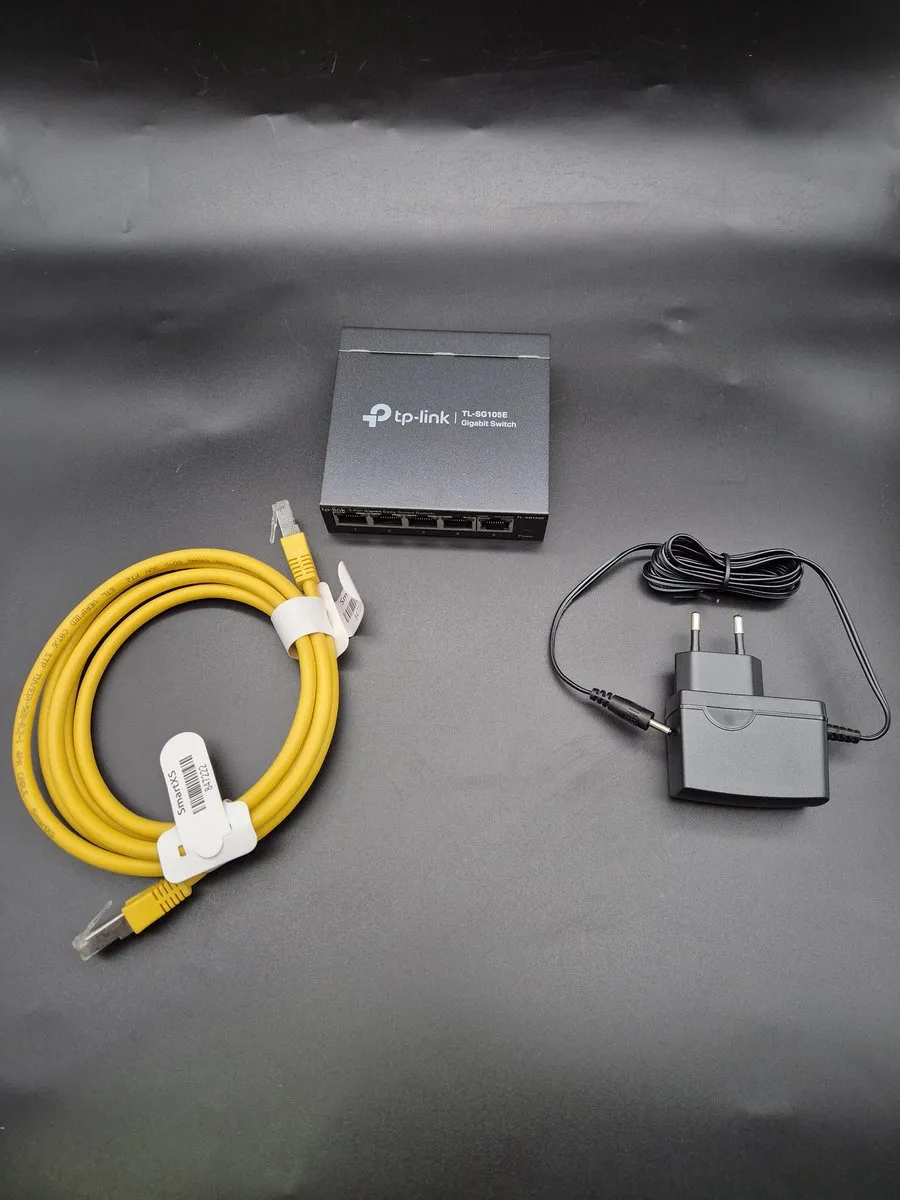 TP-Link TL-SG105E IP TV Switch V4 - 5x Ethernet - 1x SFP - 1000 Gbps