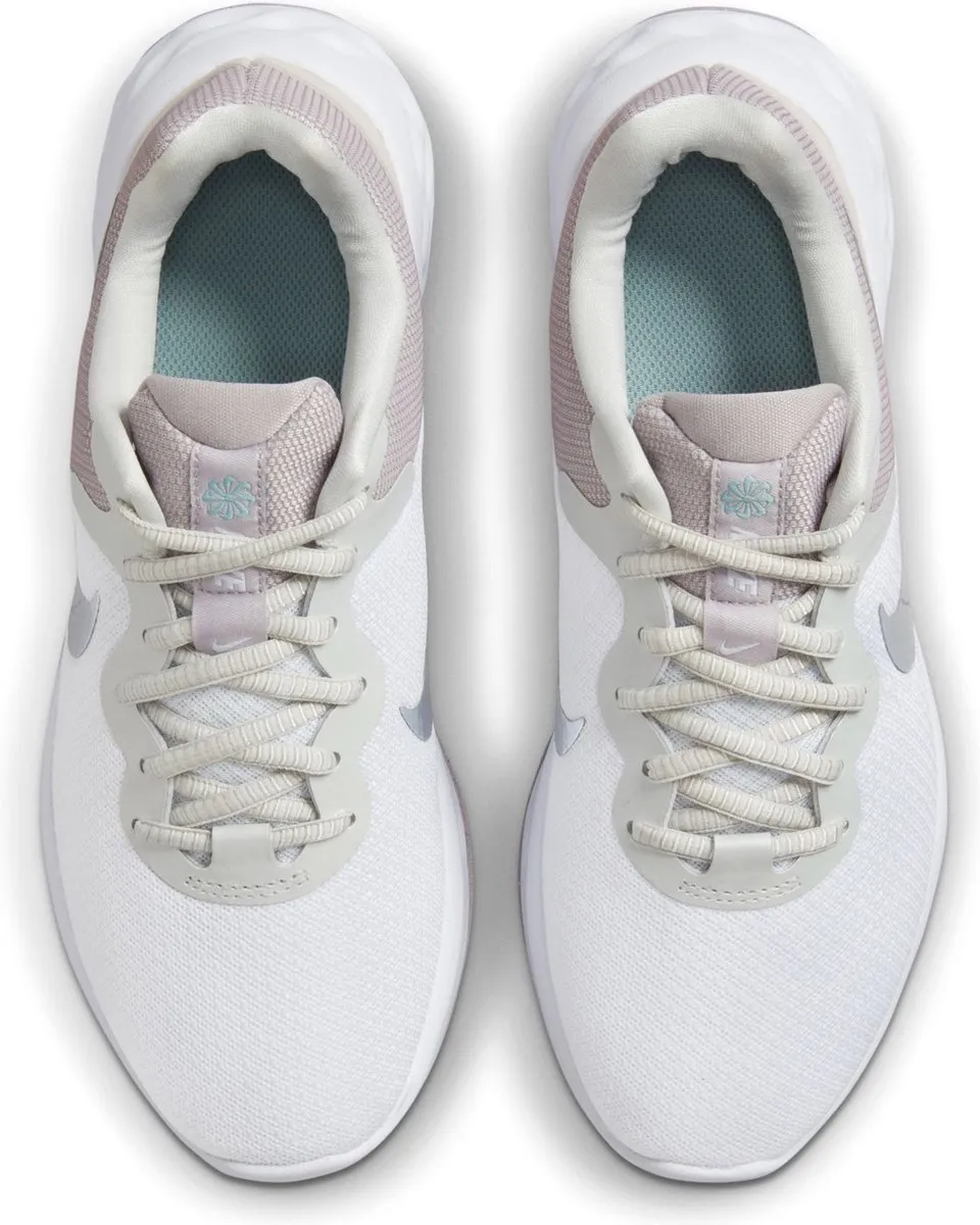 Nike Revolution 6 Next Nature Sportschoenen - Maat 38 - Wit/Bruin