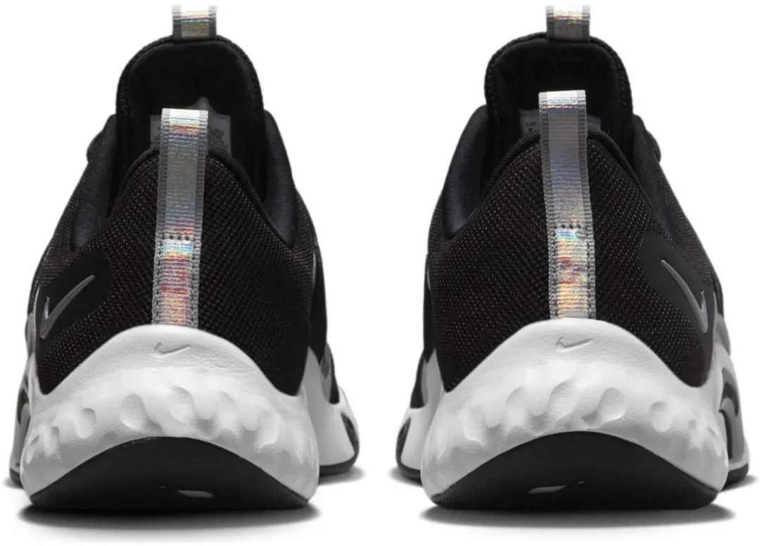 Nike Renew TR 12 Sportschoenen Dames 38 - Zwart/Wit
