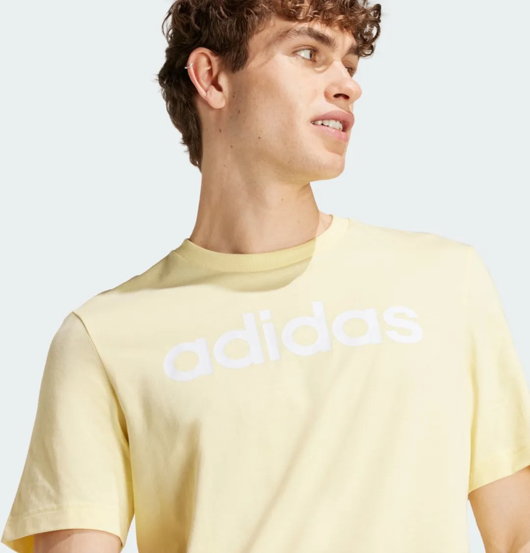 adidas Sportswear Essentials T-shirt IZ4769 - Geel - L