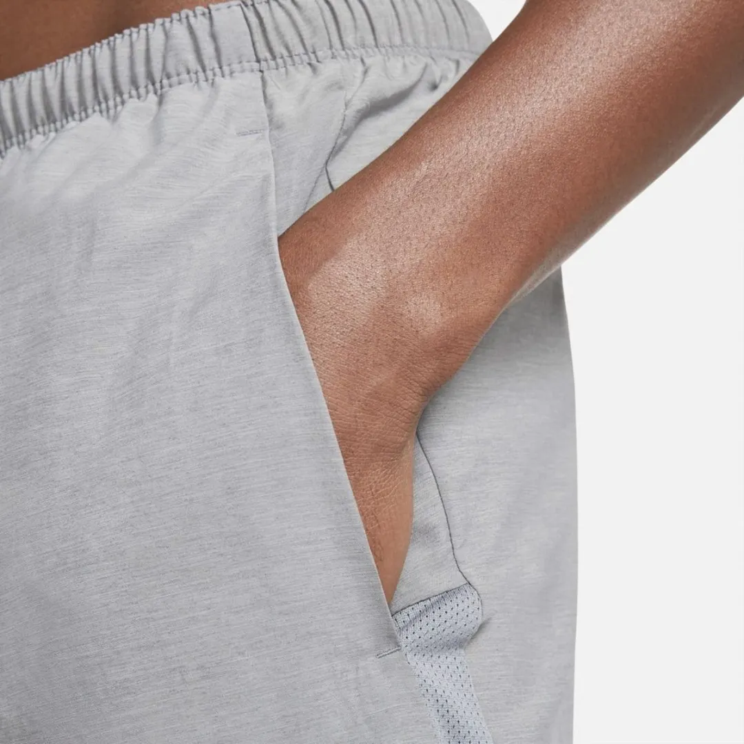 Nike Challenger Short 5" Sportbroek S - grijs