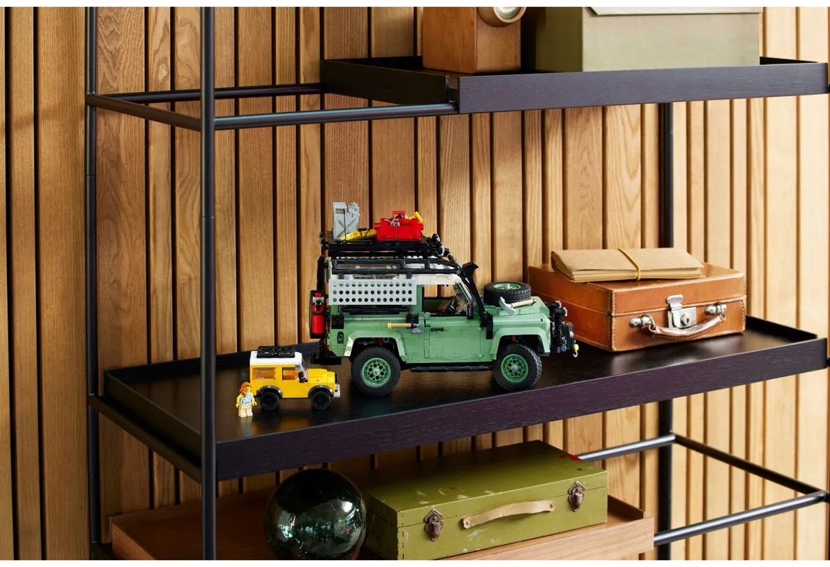 LEGO Icons Land Rover Defender 90 10317 Bouwpakket - 2336 Stukken