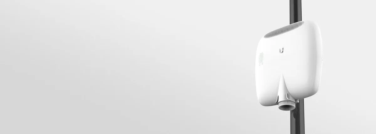 Ubiquiti EP-S16 Desktop Switch - 16x Gigabit Ethernet - Wit
