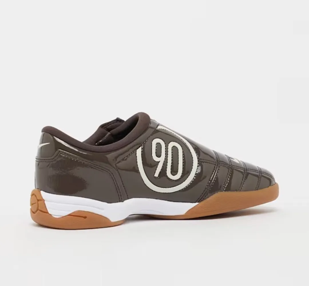 Nike Total 90 IB5666-202 Sportschoenen - 39 - Bruin/Wit