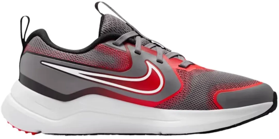 Nike Cosmic Runner Hardloopschoenen 38 - Groen