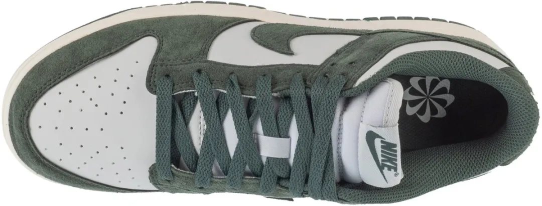 Nike Dunk Low HJ7673-002 Sneakers - Groen - Maat 42
