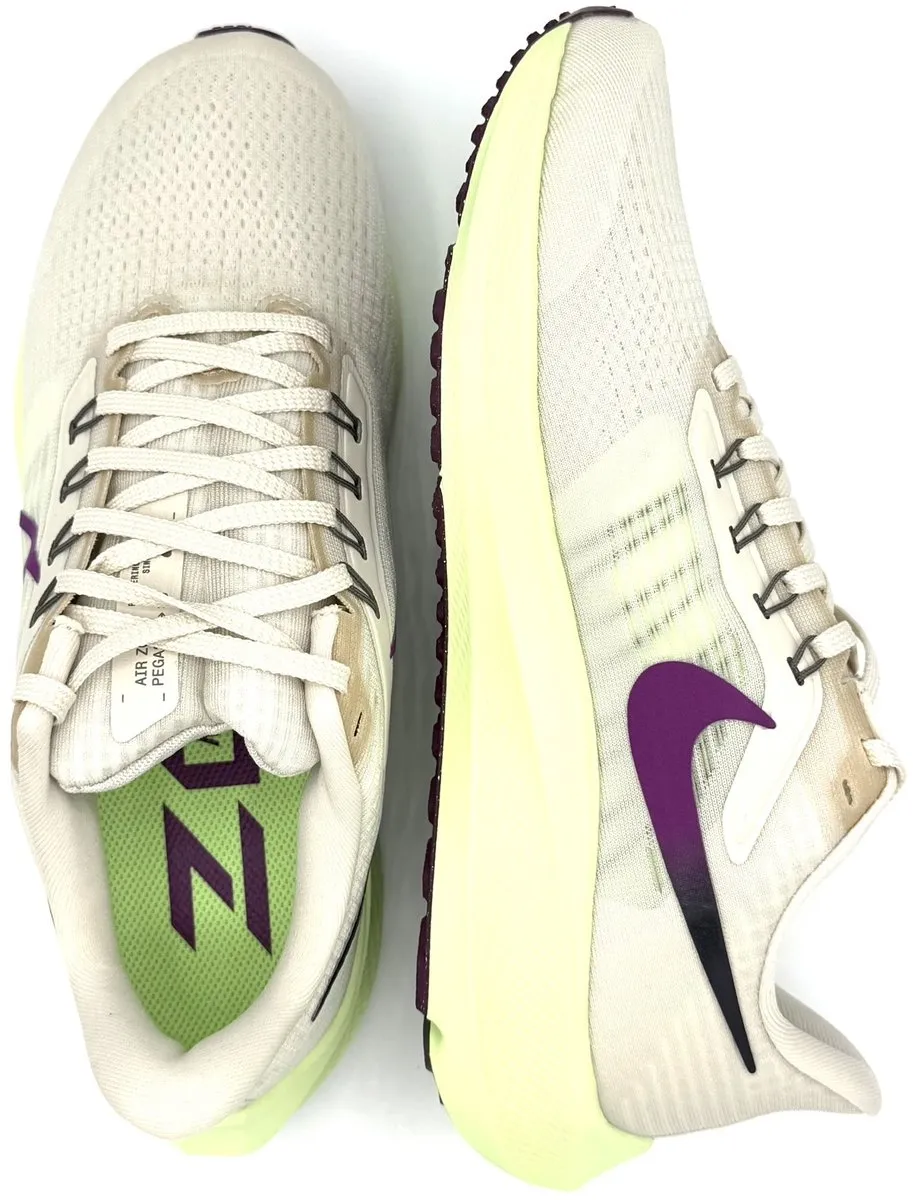 Nike Air Zoom Pegasus 39 Hardloopschoenen 45.5 - Beige/Groen