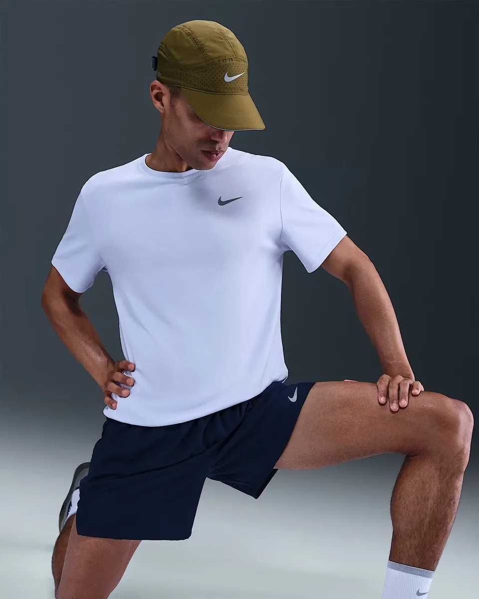 Nike Dri-FIT UV SS T-shirt DV9315-057 - Donkergrijs