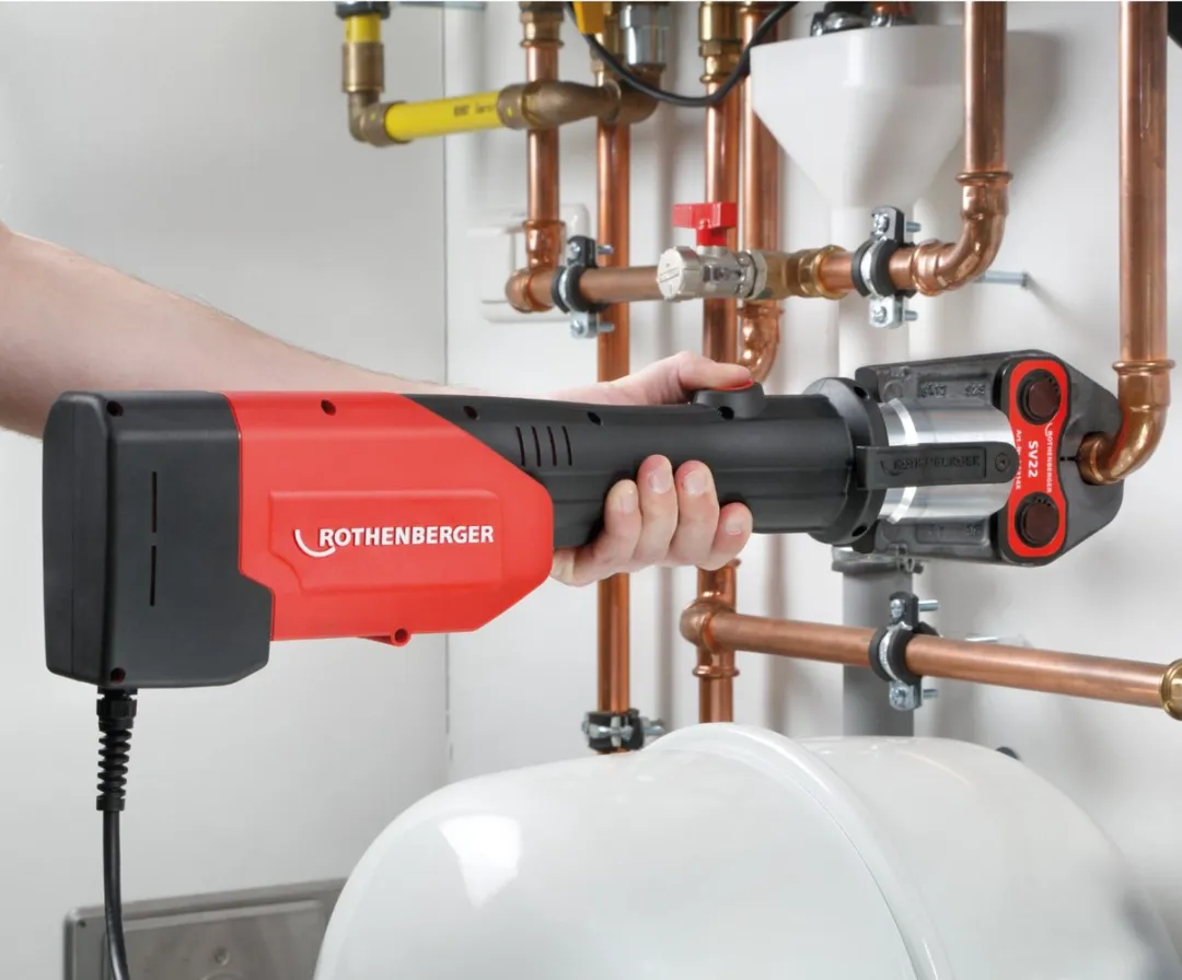 Rothenberger ROMAX 3000 AC Persmachine - Rood/Zwart - met Koffer
