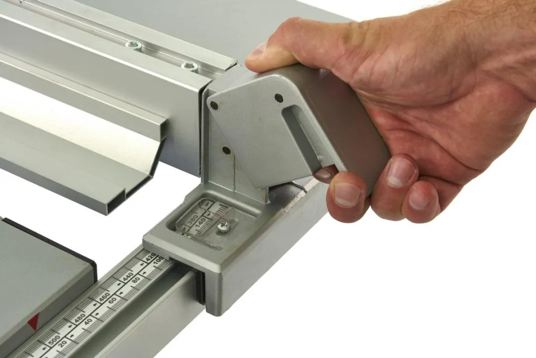 HBM 255mm Cirkelzaagtafel 1600W - 250mm Zaagblad