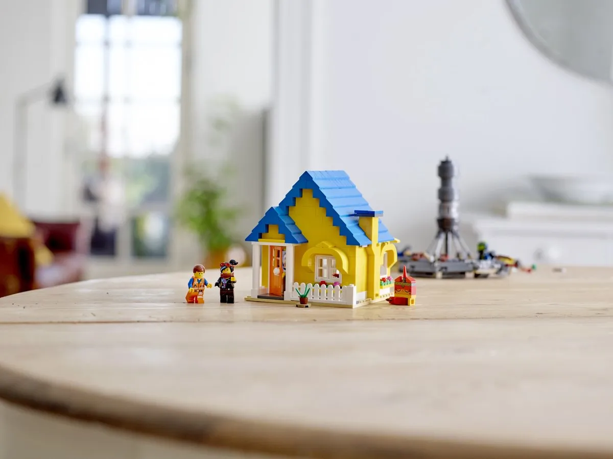 LEGO The Movie 2 Emmet Droomhuis/Reddingsraket 70831 - 706 Stukken - afbeelding 5 van 6