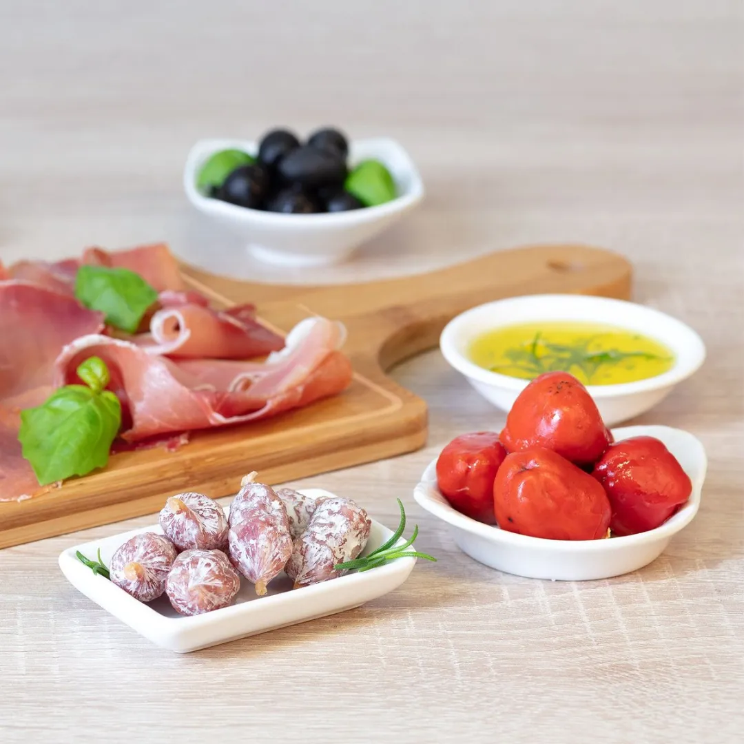 Westmark Tapas + Friends Kommetjes Set 4 Stuks - 7,8x5cm - Wit