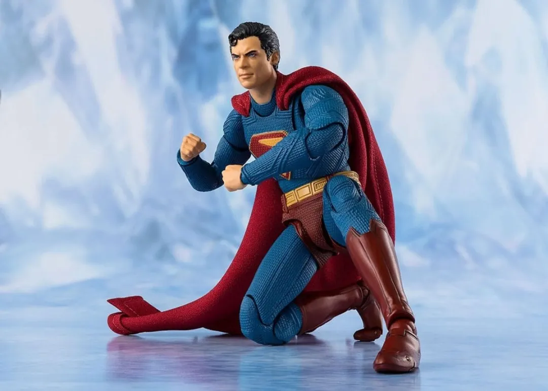 Bandai Tamashii Nations Superman S.H.Figuarts Action Figure BTN69285 - Multi