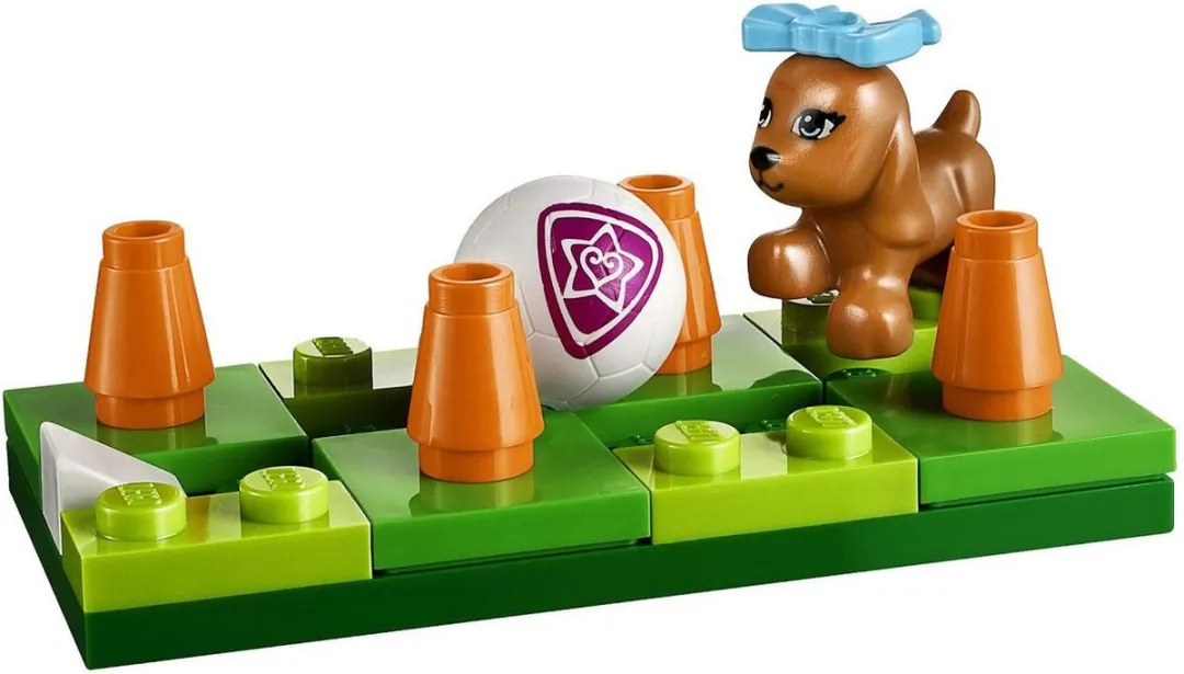 LEGO Friends Stephanie Voetbaltraining 41011