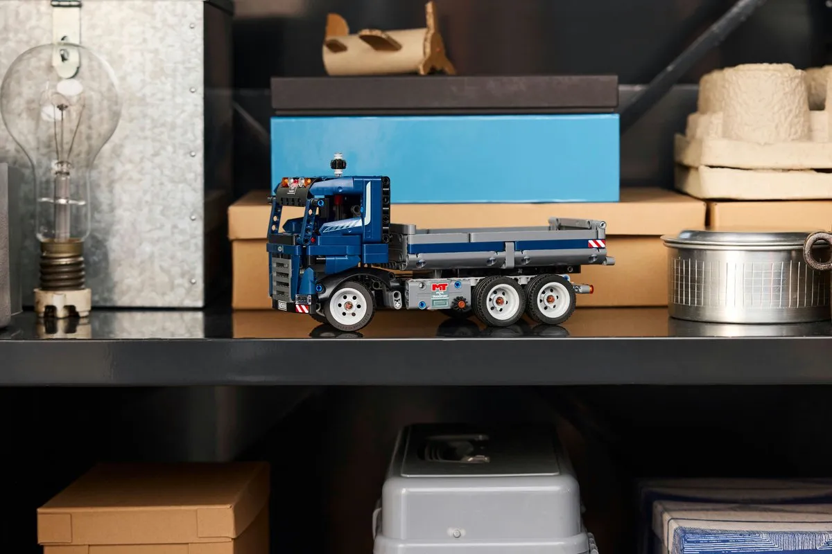LEGO Technic Vrachtwagen met Kiepfunctie 42203 - 462 Stukken - afbeelding 6 van 6