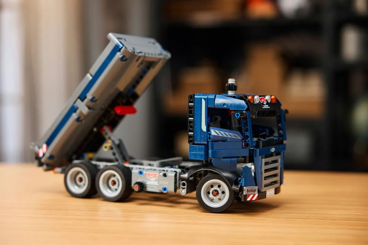 LEGO Technic Vrachtwagen met Kiepfunctie 42203 - 462 Stukken