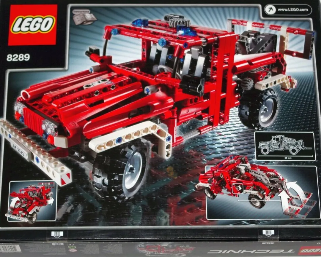 LEGO Fire Truck 8289 - 1035 Stukken - Multi