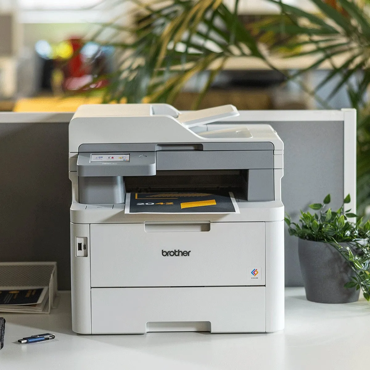 Brother MFC-L8390CDW Kleuren All-in-one Printer - 250 Vel - Wit