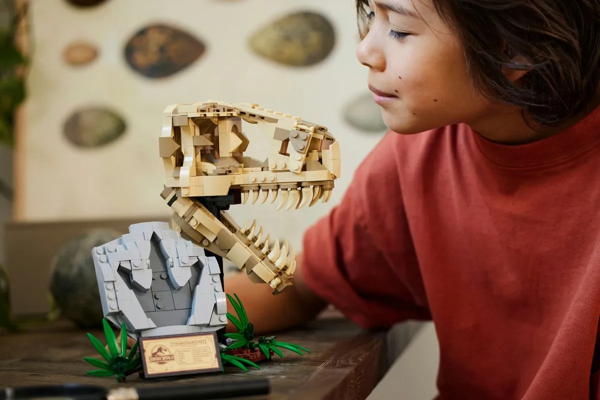 LEGO Jurassic World Dinosaurusfossielen T. rex Schedel 76964 - 577 Stukken