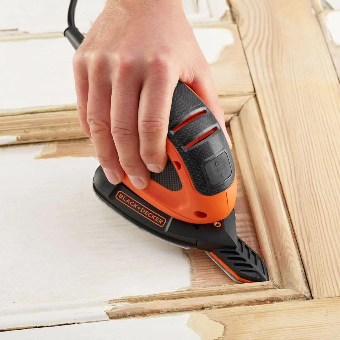 BLACK+DECKER BEW230BC-QS Schuurmachine - 55W - 15 Accessoires