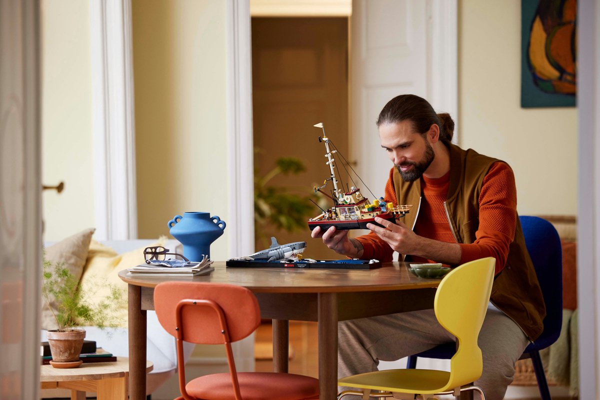 LEGO 21350 Jaws - LEGO Ideas