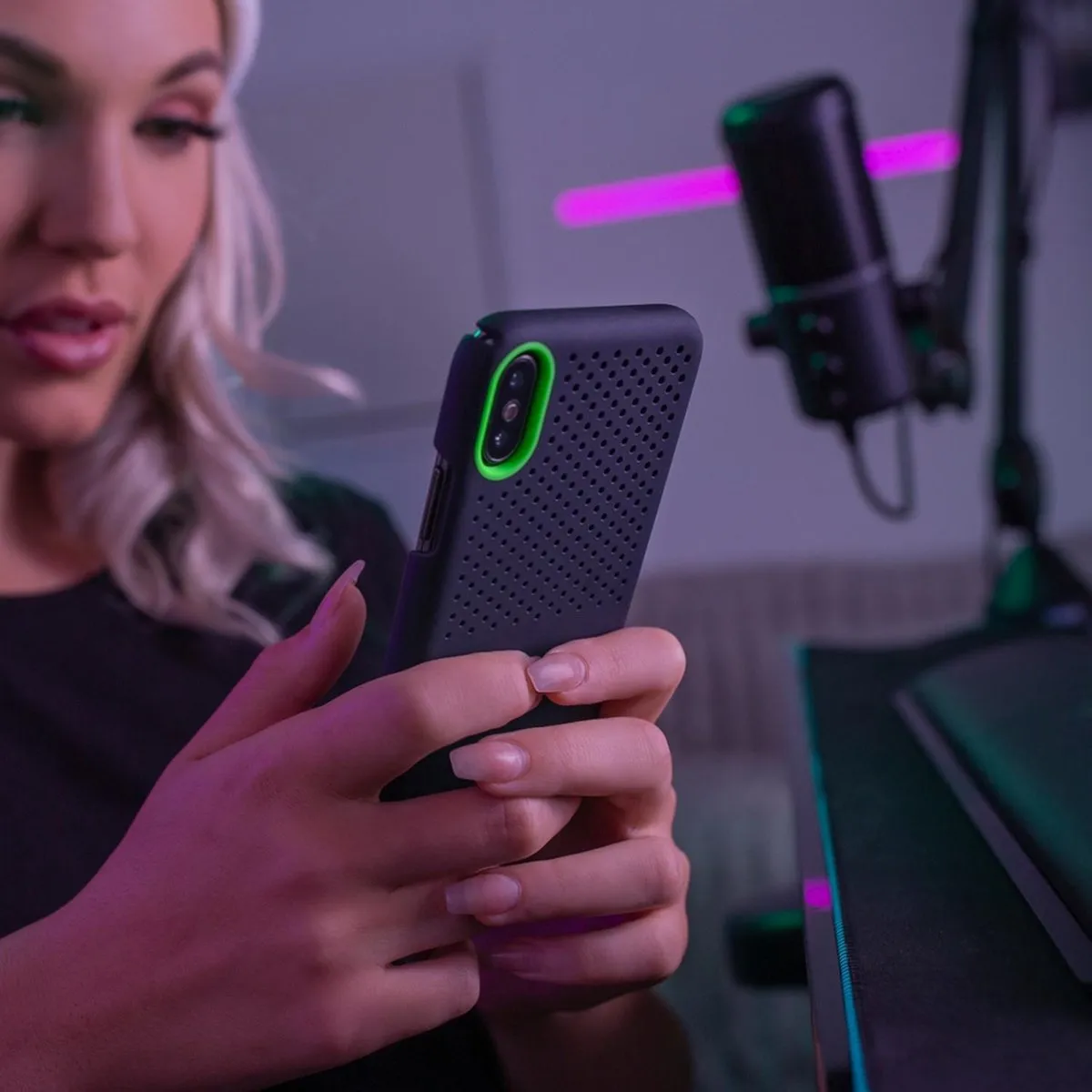 Razer Arctech Slim Hoesje iPhone 11 Pro Max RC21-0145BB08-R3M1 - Zwart - afbeelding 6 van 6