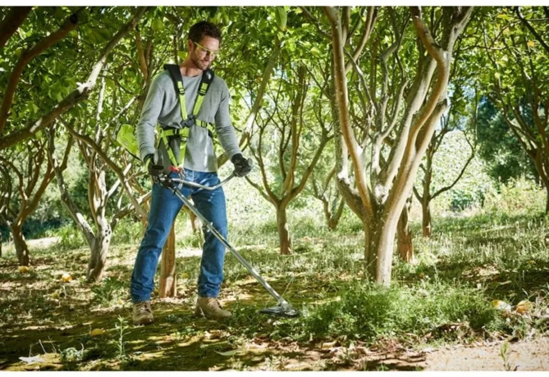 Ryobi OBC1820B 18V Li-Ion accu 2-in-1 Bosmaaier/Grastrimmer body - 20/30cm