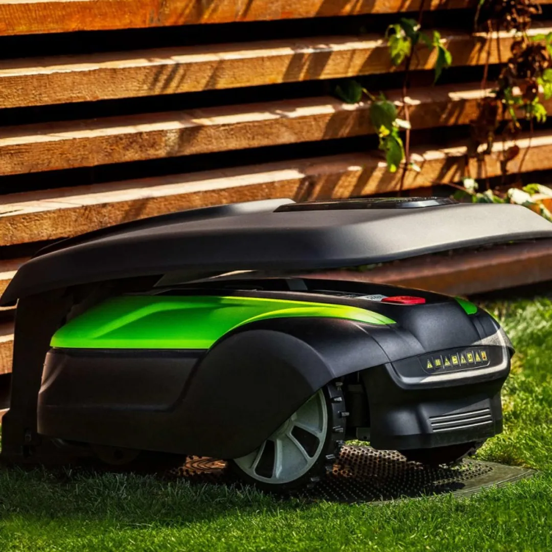 Greenworks Optimow Garage voor Robotmaaiers - met opbergvak