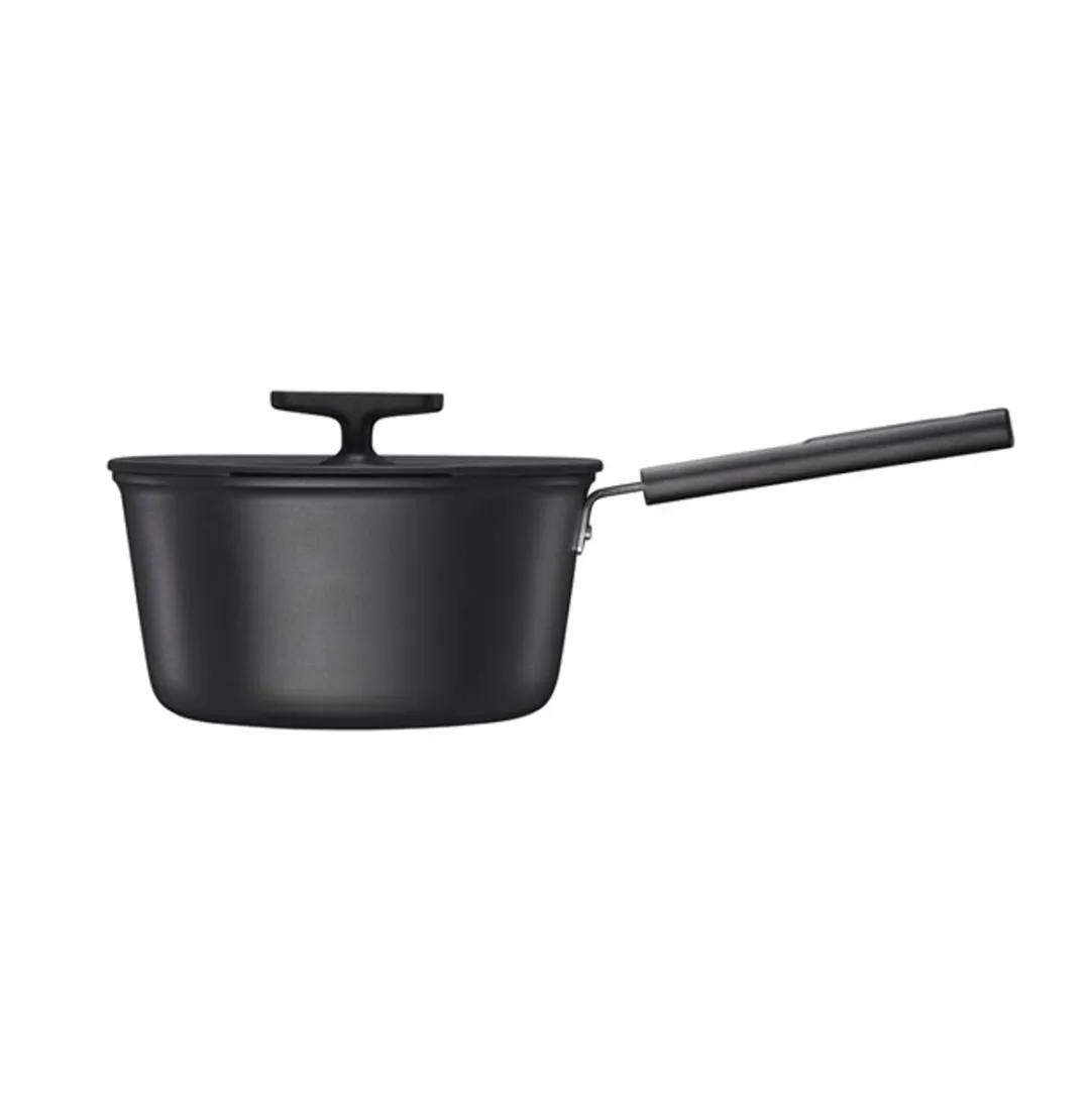 Fiskars Hard Face Steelpan 2,5L - 18cm - Zwart