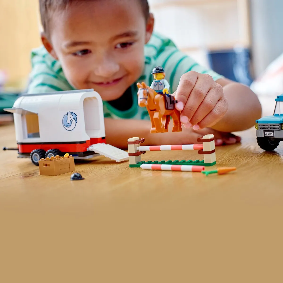 LEGO City Paardentransportvoertuig 60327 - Multikleur - afbeelding 3 van 6