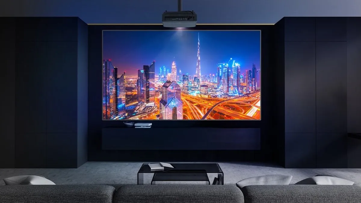 Optoma UHZ68LV 4k laser home cinema projector UHD 5000 lumen, 1.2:1 ~ 1.92:1