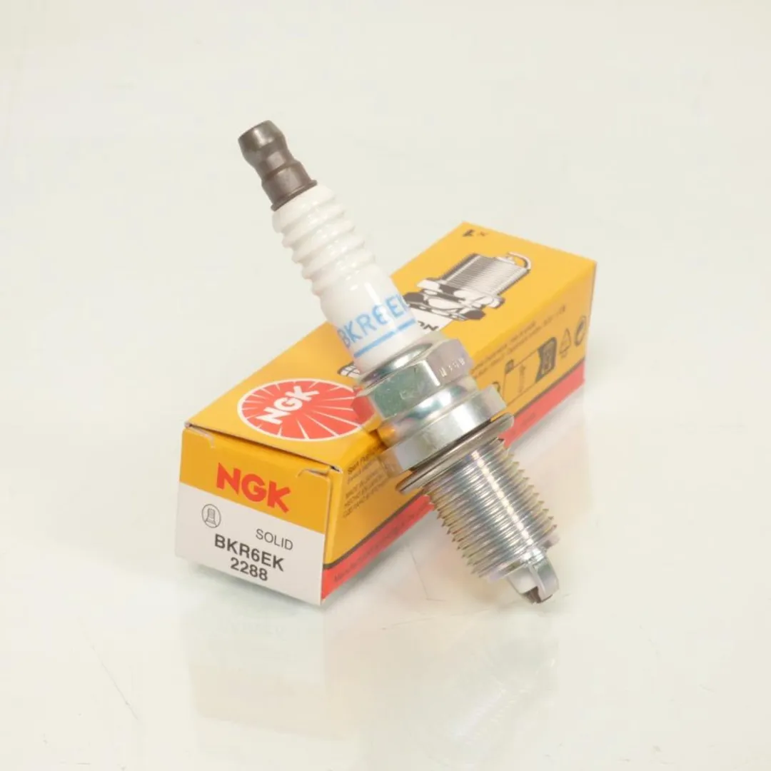 NGK BKR6EK Bougie