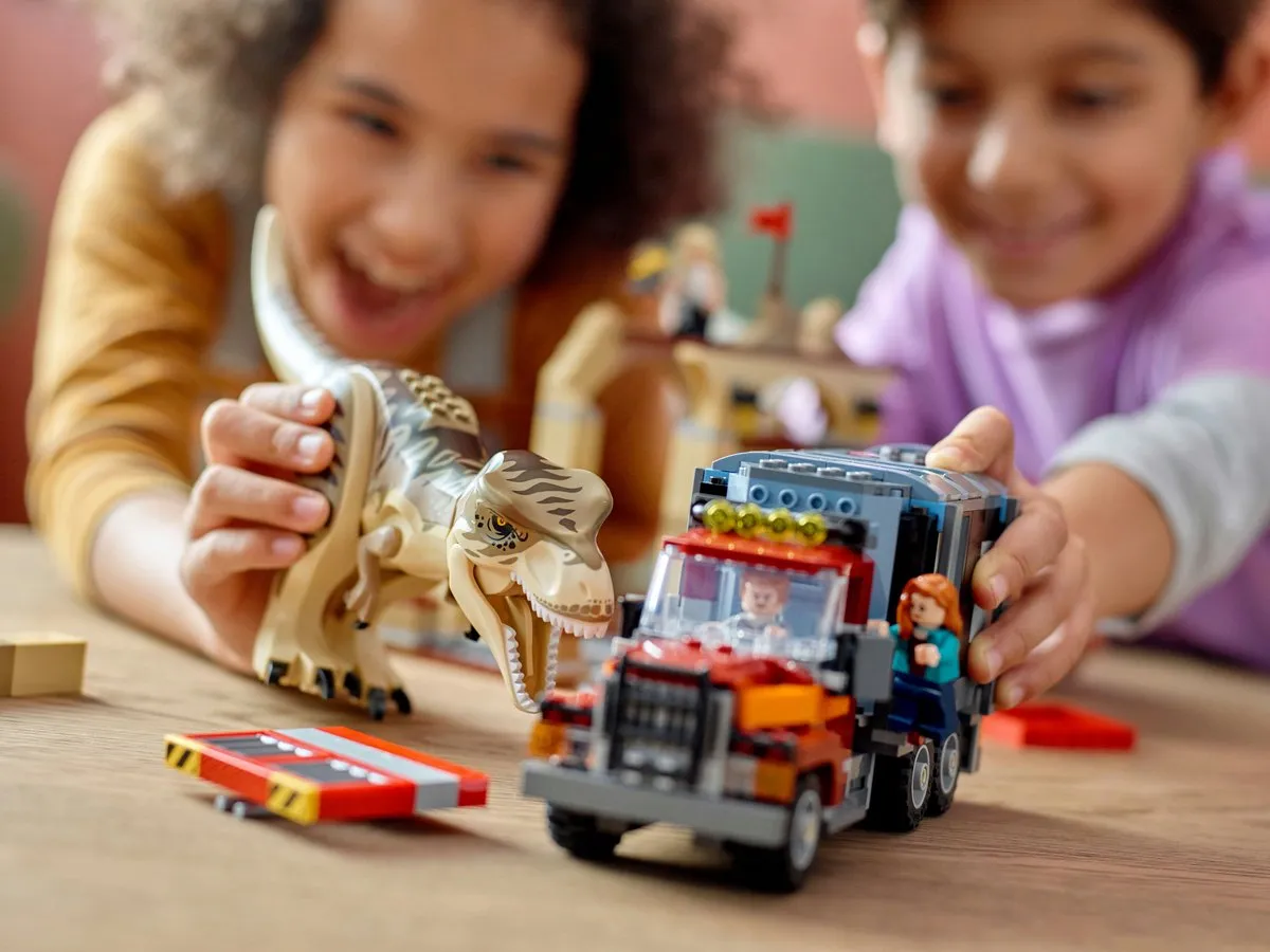 LEGO Jurassic World T. Rex & Atrociraptor 76948 - Meerkleurig