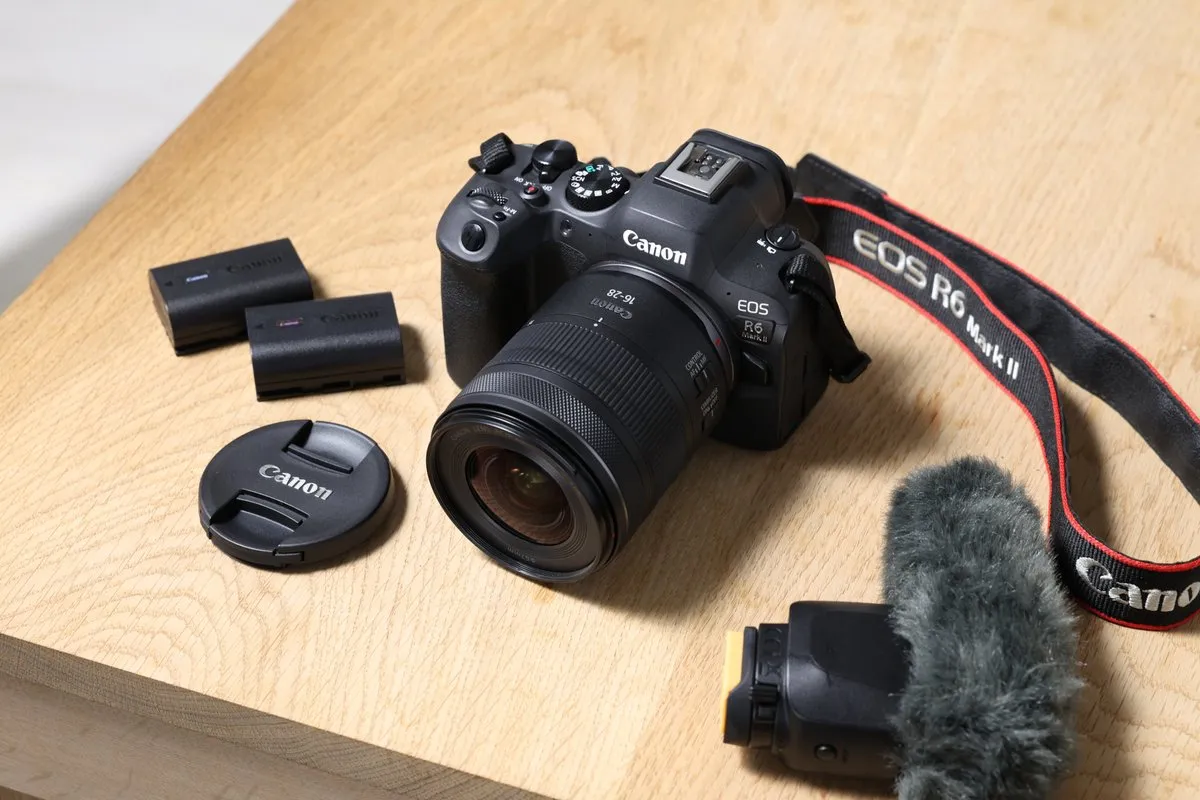 Canon RF 16-28mm f/2.8 IS STM - 67mm