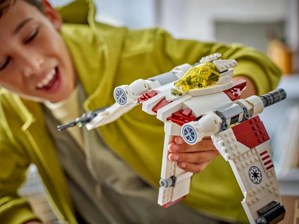 LEGO Star Wars V-19 Torrent Starfighter 75432 - 567 Stukken - 3 Minifiguren