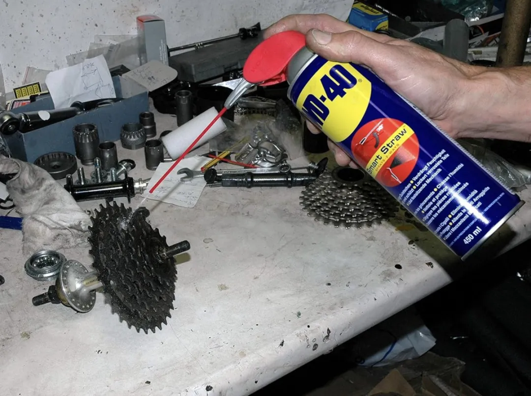 WD-40 Multi Spray 400ml - 1.6L (4x400ml) - Kruipolie & Roestoplosser