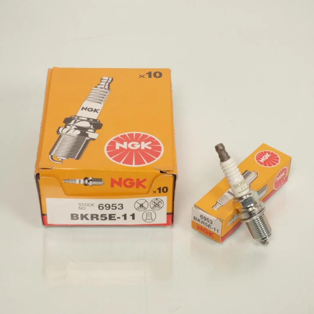 NGK BKR5E-11 Bougies