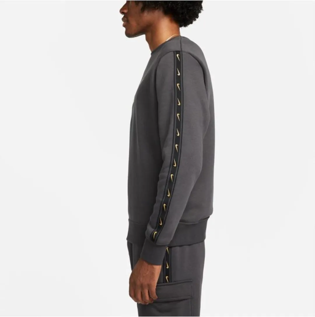 Nike Repeat Sweater DX2029-070 - Grijs/Goud - Maat S