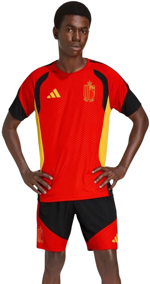 Adidas WK2026 Training Shirt Heren M - KB3408 - Rood/Zwart/Geel