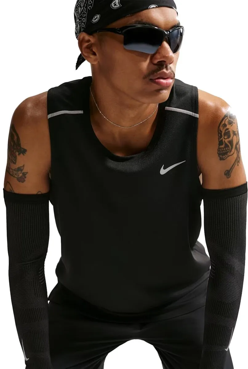 Nike Dri-FIT Miler Tanktop DV9321-057 - M - Grijs