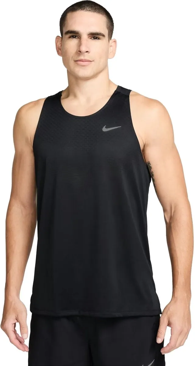 Nike Stride Dri-FIT Heren T-shirt HV5210-010