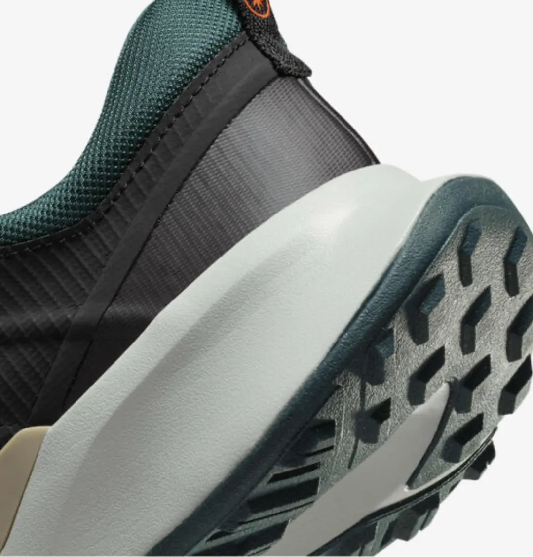 Nike Juniper Trail 2 Trailrunningschoenen - Maat 44