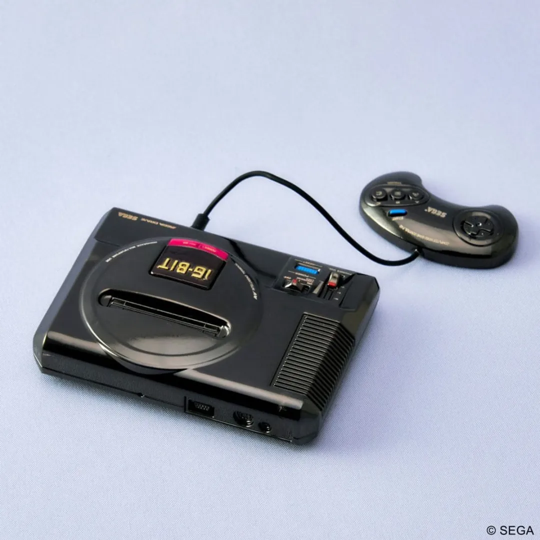 Square Enix Sega Hardware Series Bright Arts Gallery Diecast Mini Figure - Mega Drive - Multi