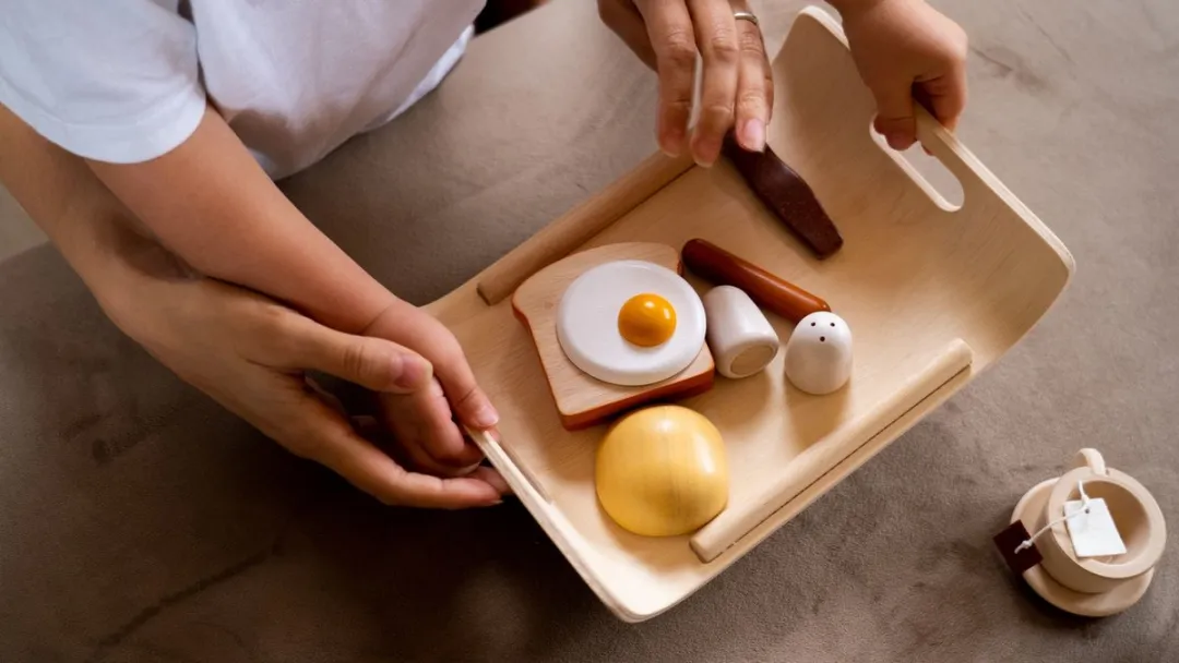 Plantoys Houten Ontbijt Menu - Meerkleurig