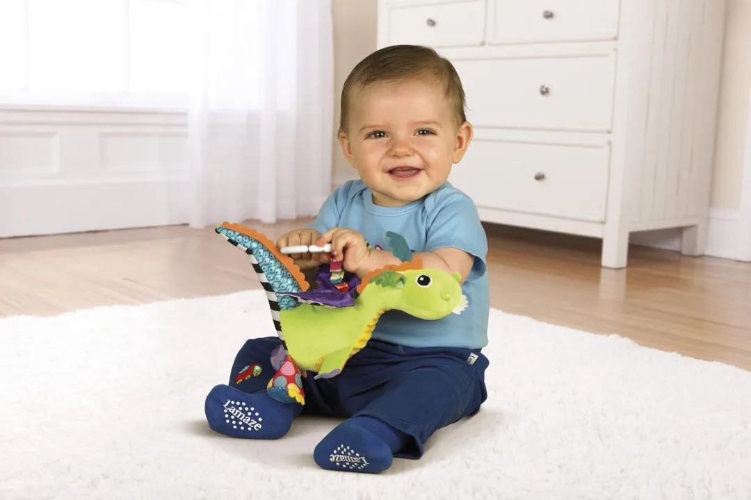 Lamaze Flip Flap Draakje - Geel - afbeelding 6 van 6