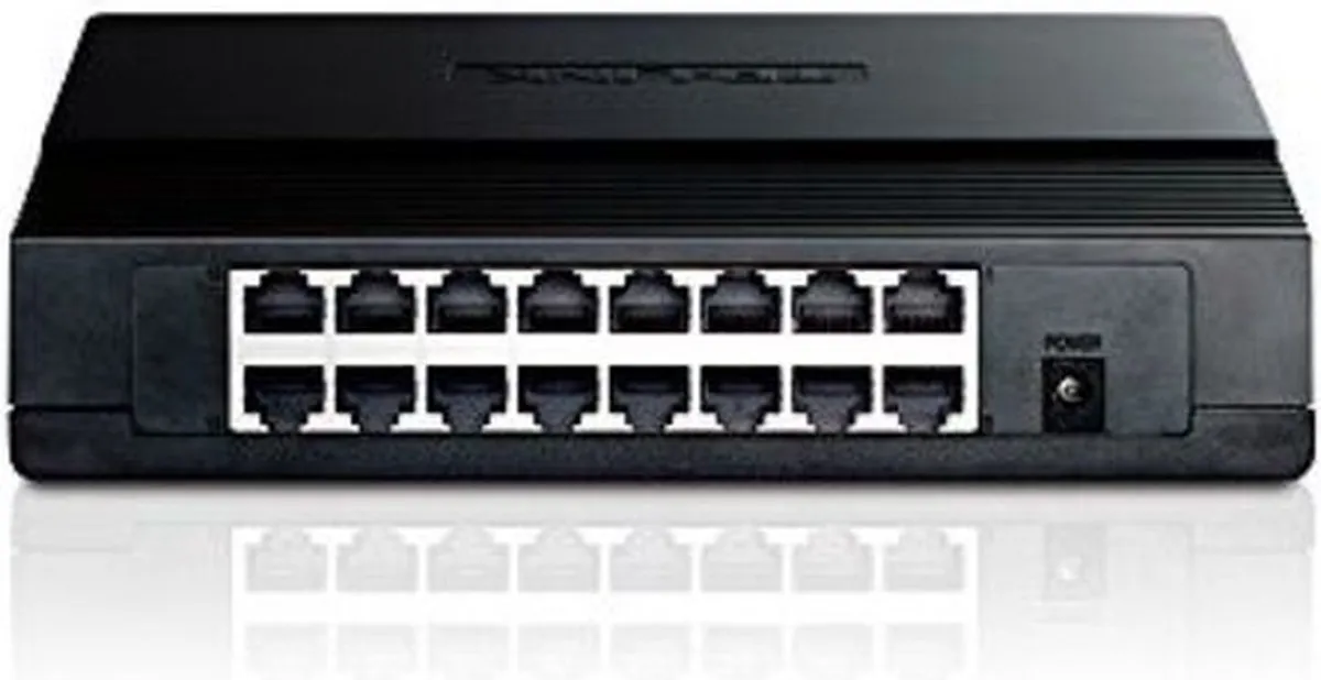 TP-Link TL-SF1016D 16-poorts Netwerk Switch