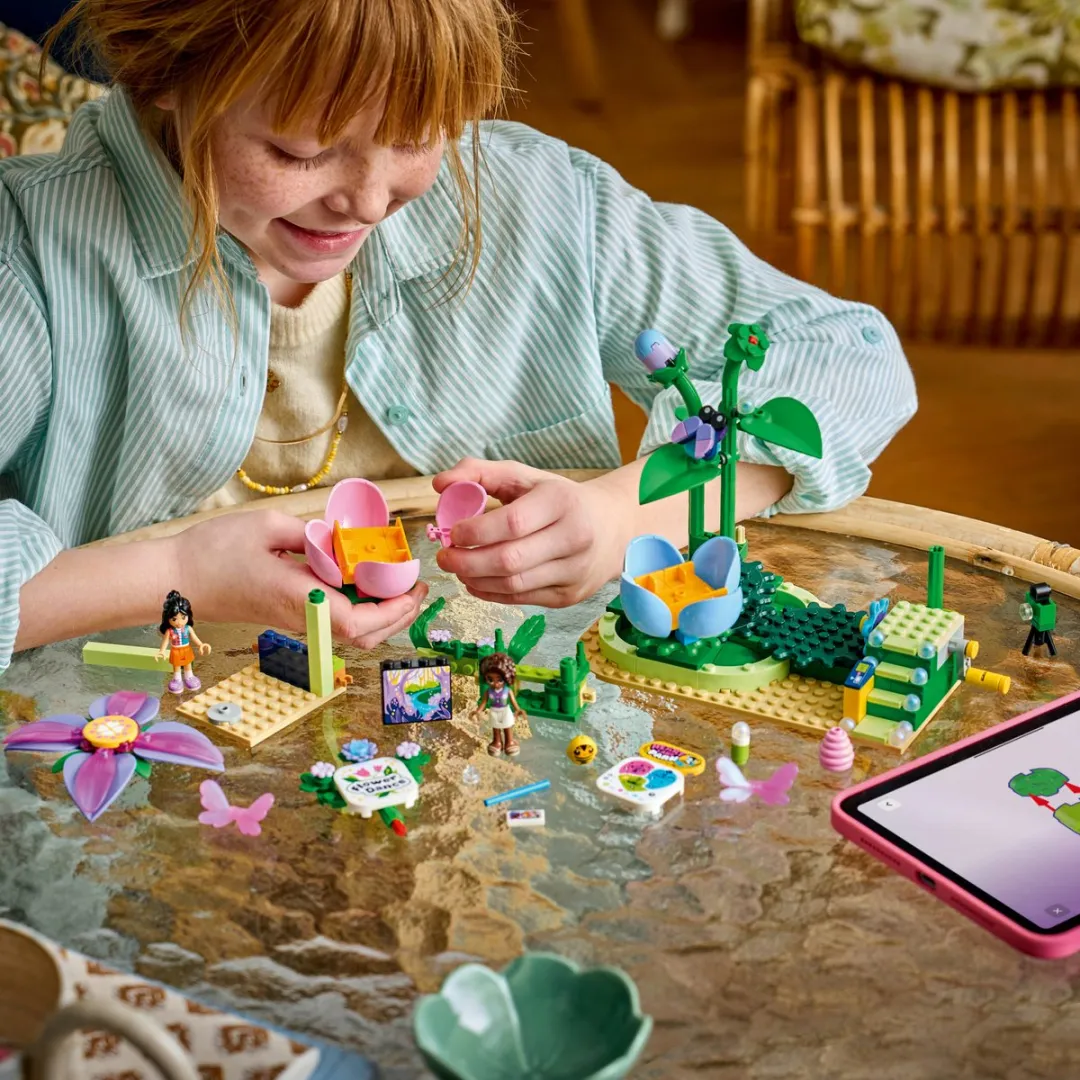 LEGO Friends Draaiende Theekopjesattractie 42702 - 321 Stukken
