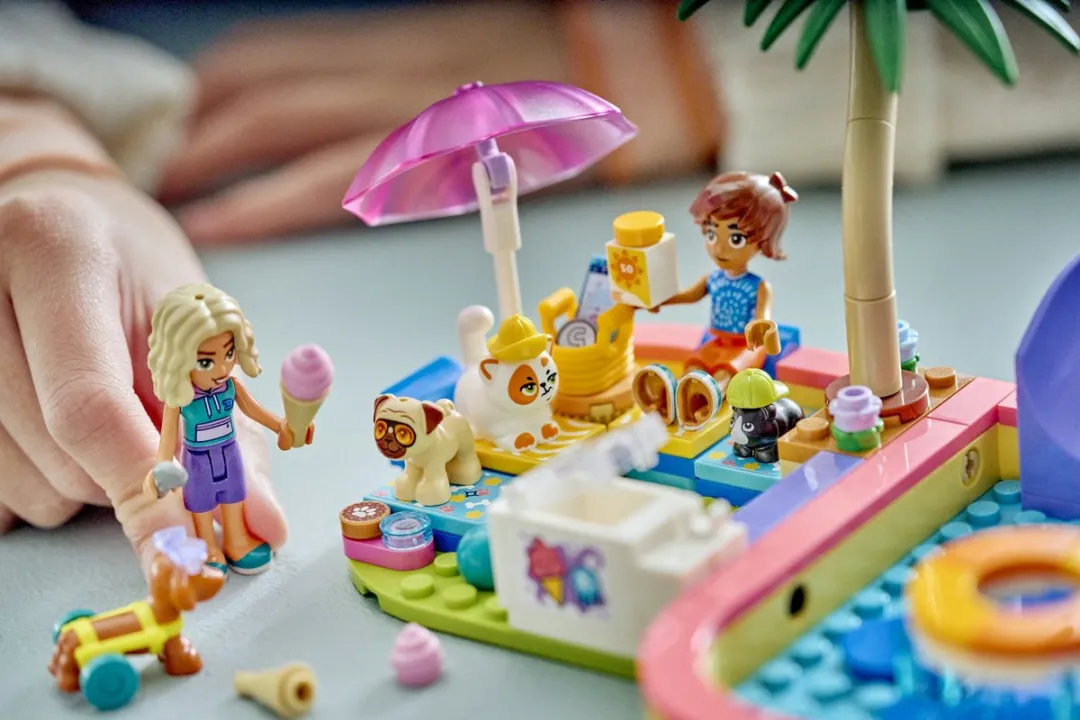 LEGO Friends Waterpark Bouwset 278 Stuks - Meerkleurig - afbeelding 6 van 6