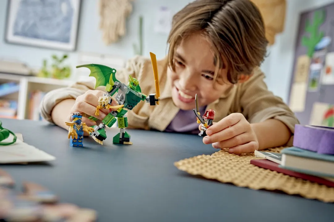LEGO Ninjago Lloyds Drakenmecha Strijdpakket 71862 - 81 Stukken