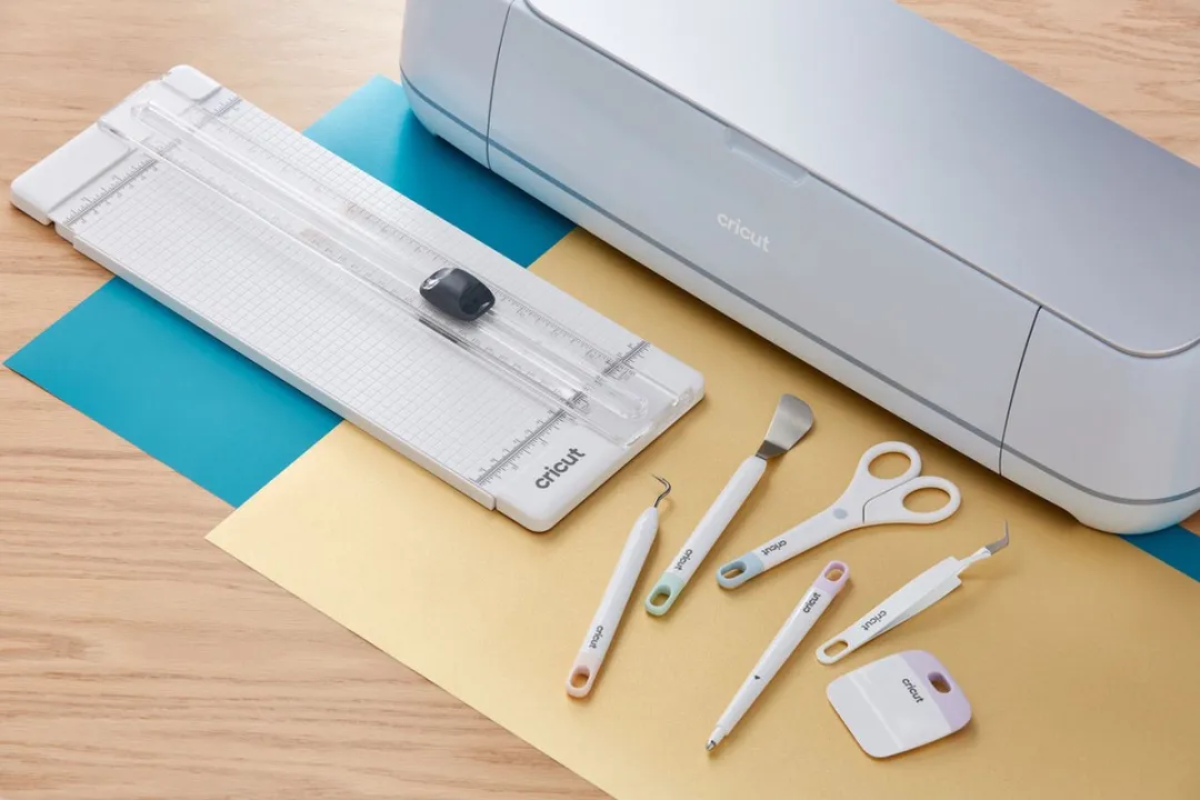 Cricut Snijmachine Draagbaar 33cm - CE:COLOR - afbeelding 6 van 6